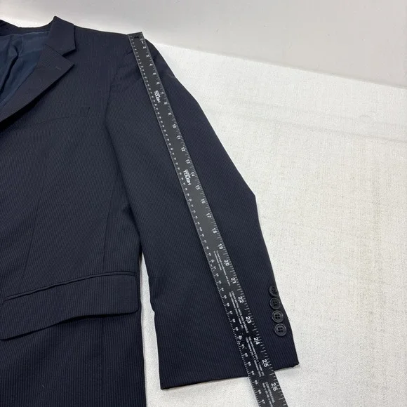 Michael Kors Mens Navy Pinstripe 2 Piece Suit Wool Size 42L Pants 34x32 - Picture 6 of 16